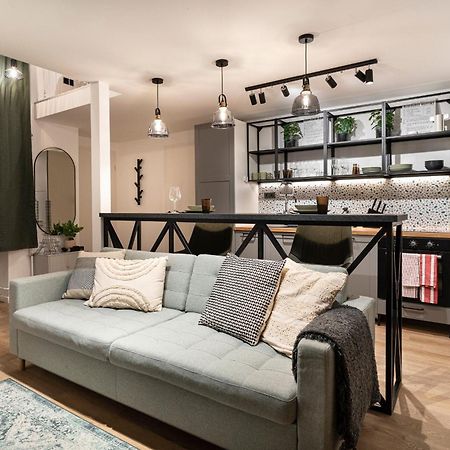 Opera 18 Apartment บูดาเปสต์ ภายนอก รูปภาพ